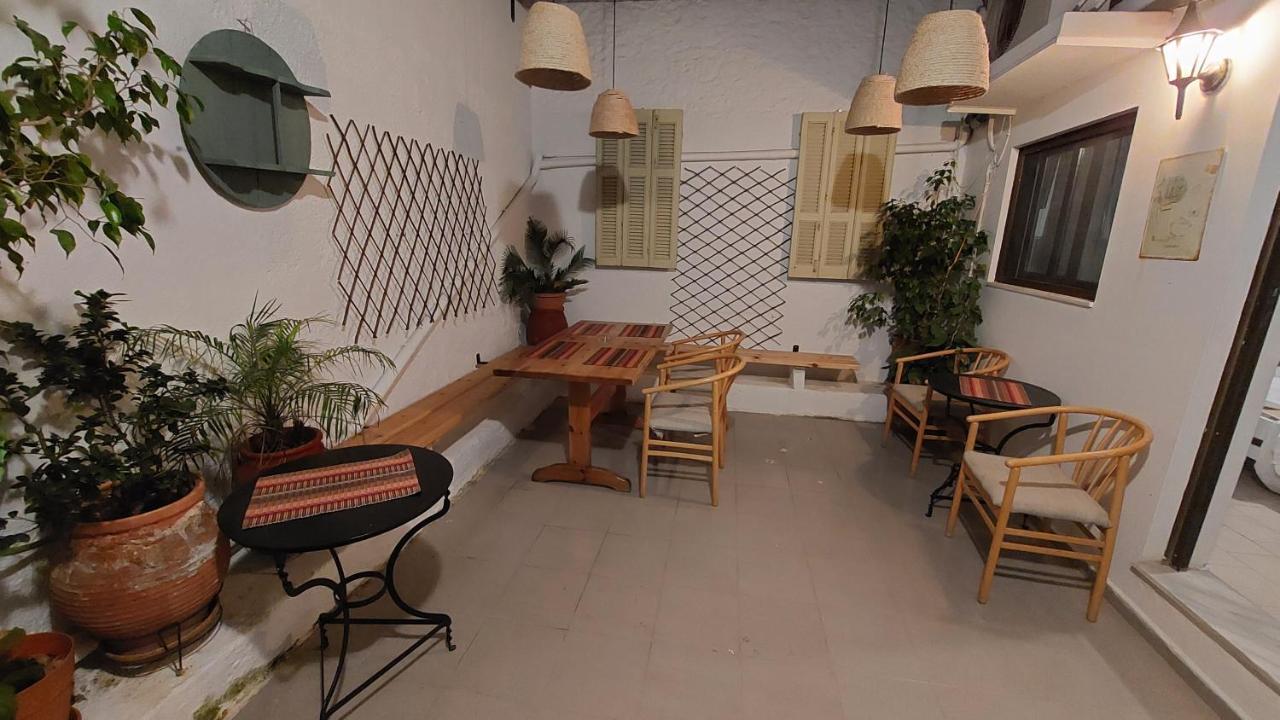 Old Town Tales Apartments Rhodes City Exterior foto